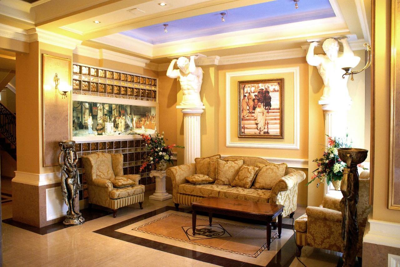 Hotel Venecia Palace Михаловице Экстерьер фото